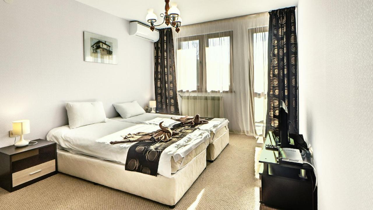 Hotel Family Complex Krisbo à Donkovtsi Extérieur photo