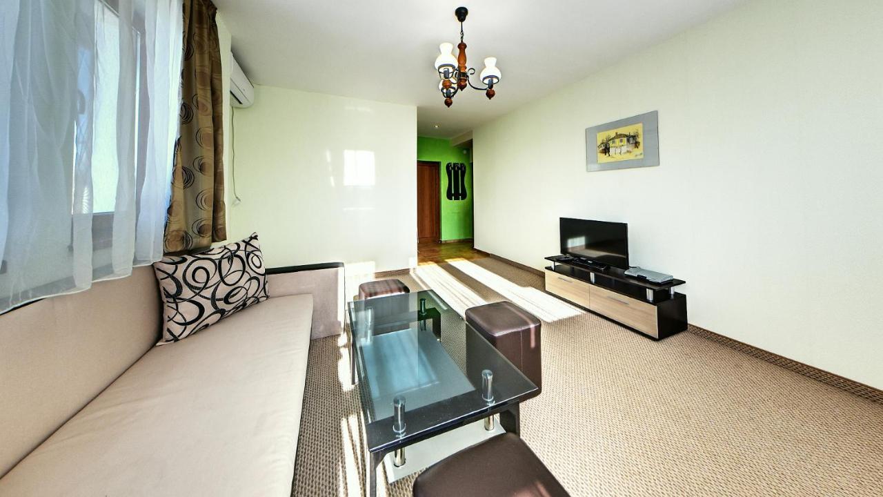 Hotel Family Complex Krisbo à Donkovtsi Extérieur photo